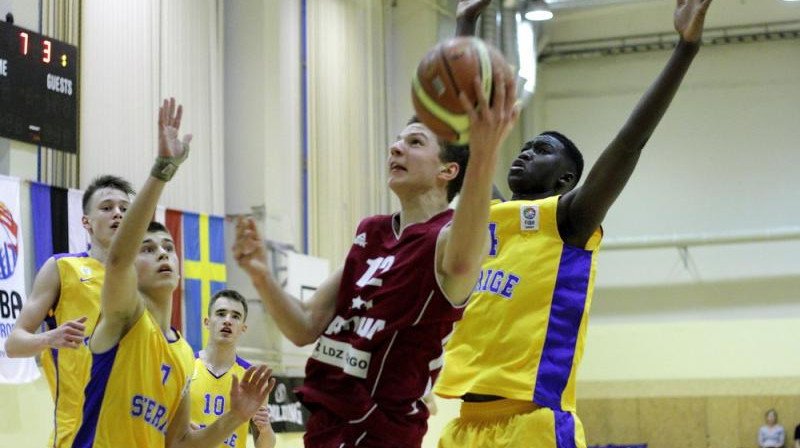 U16 izlases dalībnieks Rainers Kalniņš.
Foto: basket.ee