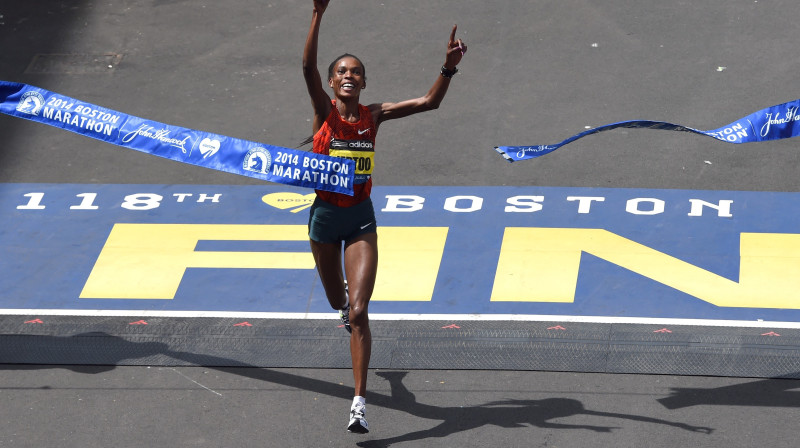Rita Jeptū 2014. gada Bostonas maratona finišā 
Foto: AFP/Scanpix