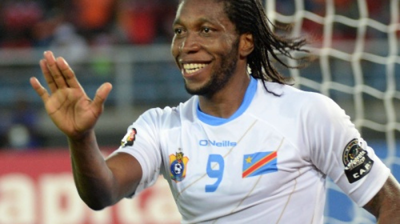 Kongo DR uzbrucējs Djemersī Mbokanī guva divus vārtus
Foto: AFP/Scanpix