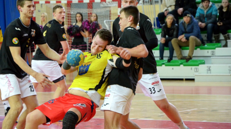 Egils Politers spēlē pret "Vityaz"
Foto: handbols-dobele.lv