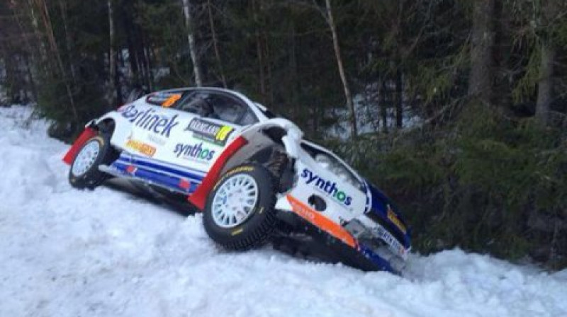 Solovova avarējušais auto Zviedrijā
Foto: rajdy.autoklub.pl
