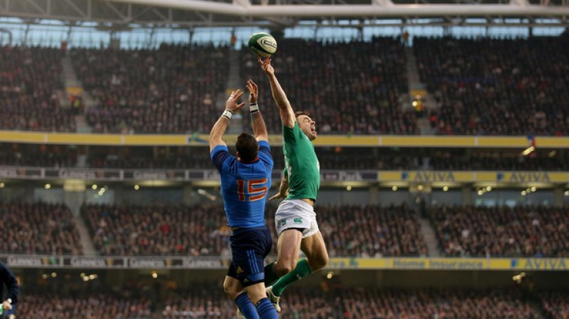 Dublinā šovakar adatai nebija kur nokrist. 
Foto: rbs6nations.com