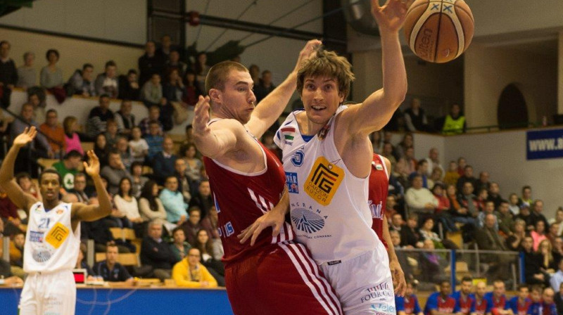 Ernests Kalve: 25 punkti un uzvara pagarinājumā
Foto: kosarsport.hu