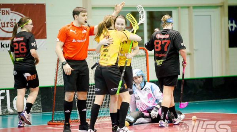 Santa Torstere guvusi "Rubenes" uzvaras vārtus
Foto: Raivo Sarelainens, floorball.lv