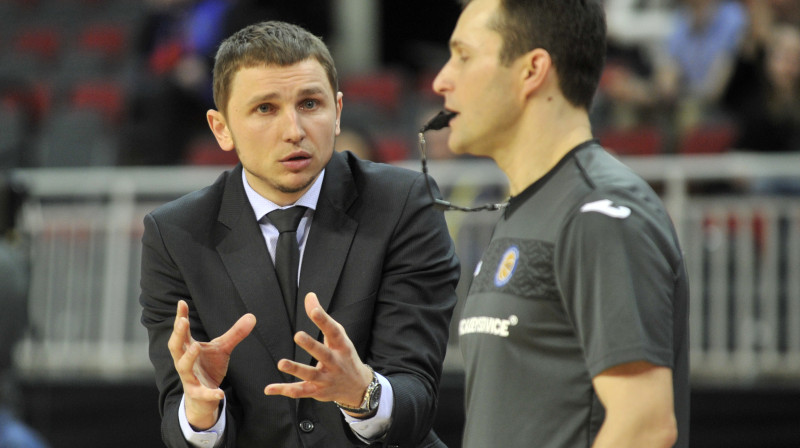 Nikolajs Mazurs 
Foto: Romāns Kokšarovs, Sporta Avīze, f64