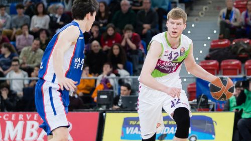 Dāvis Bertāns pirmajā spēlē pret "Anadolu Efes"
Foto: Baskonia.com