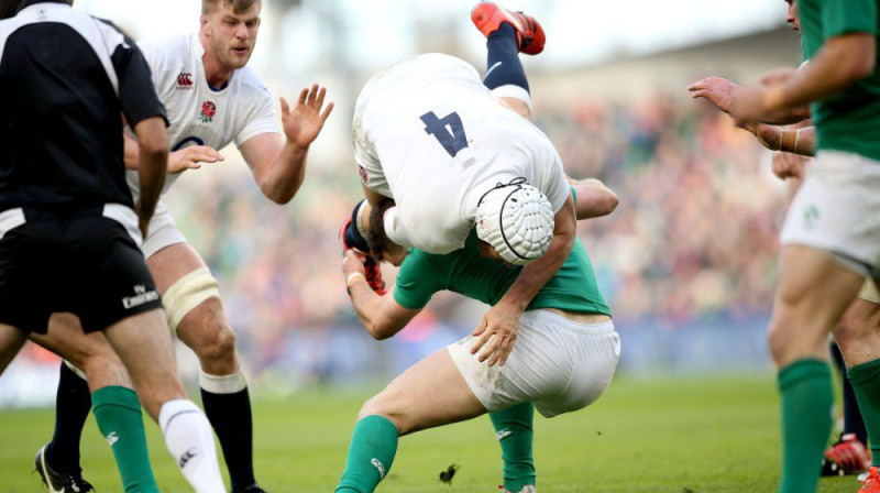 Visi angļu centieni uzlauzt Īrijas aizsardzību bija nesekmīgi. 
Foto: rbs6nations.com