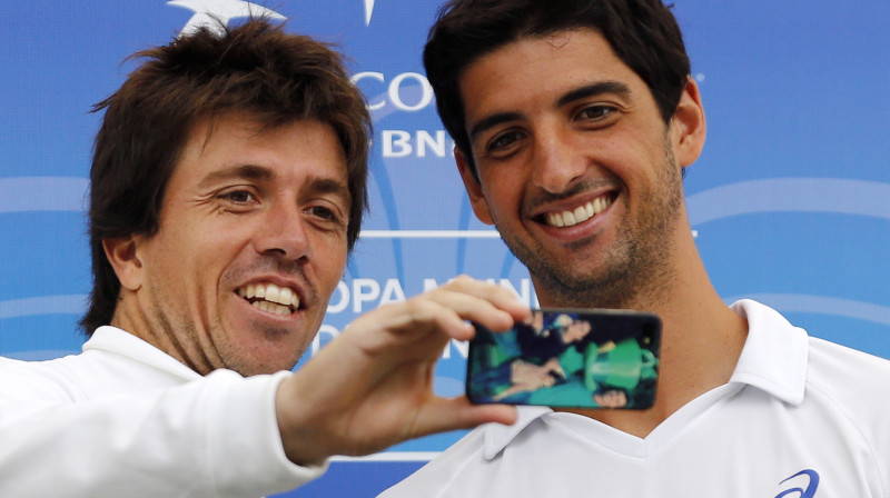 "Selfiju" laiks pirms Argentīnas un Brazīlijas mača
Foto: Reuters/Scanpix