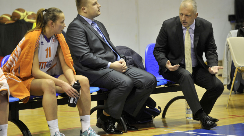 Rūta Veidere, Jānis Nešpors, Aigars Nerips
Foto: Romāns Kokšarovs, f64