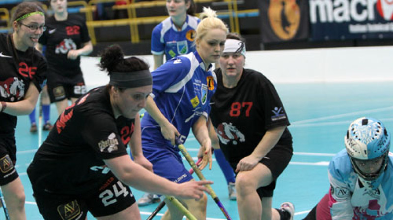 Moments no spēles starp "Ķekavu" un "Ķekavas Bulldogs"
Foto: Ritvars Raits, floorball.lv
