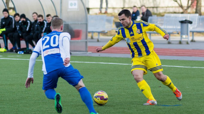 2015. gada sezonas pirmos vārtus FK "Ventspils" rindās guva Jurijs Žigajevs
Foto: Māris Greidāns, futbolavirsliga.lv