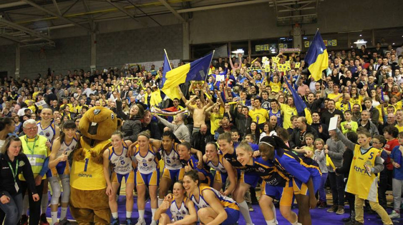 Ainars Zvirgzdiņš, Anete Šteinberga un "Castors Braine": Eiropas kausa fināls debijas sezonā
Foto: basketfeminin.com