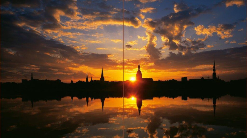 Foto no Leona Baloža grāmatas "Rīga. Panorāmas"