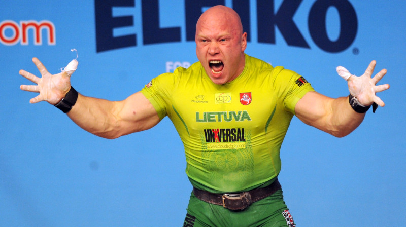Klaipēdietis Aurims Didžbalis triumfē 94 kilogramos 
Foto: AFP / Scanpix