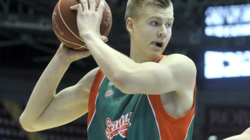 Kristaps Porziņģis: 24 dienas līdz NBA draftam
Foto: Romāns Kokšarovs/F64