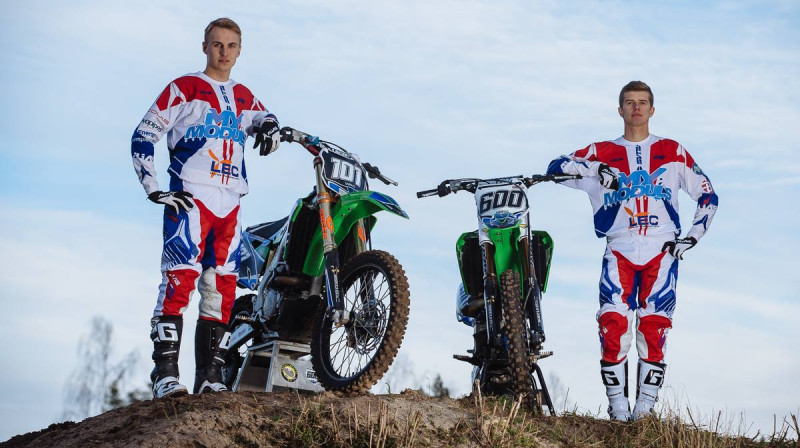Kārlis Sabulis un Dāvis Ivanovs
Foto: MX Moduls