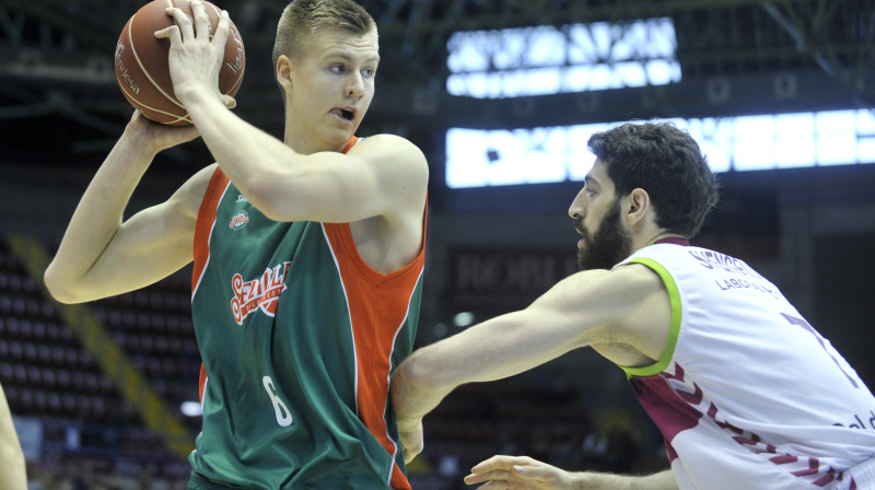 Kristaps Porziņģis
Foto: Romāns Kokšarovs, f64