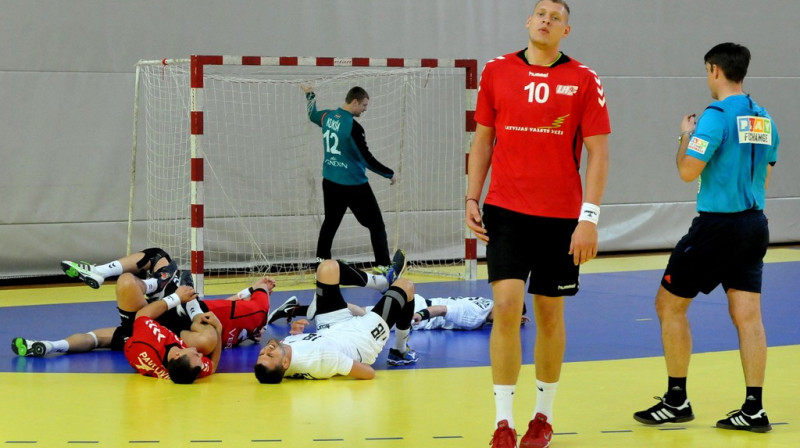 Dainis Krištopāns priekšplānā
Foto: Romualds Vambuts, sportacentrs.com
