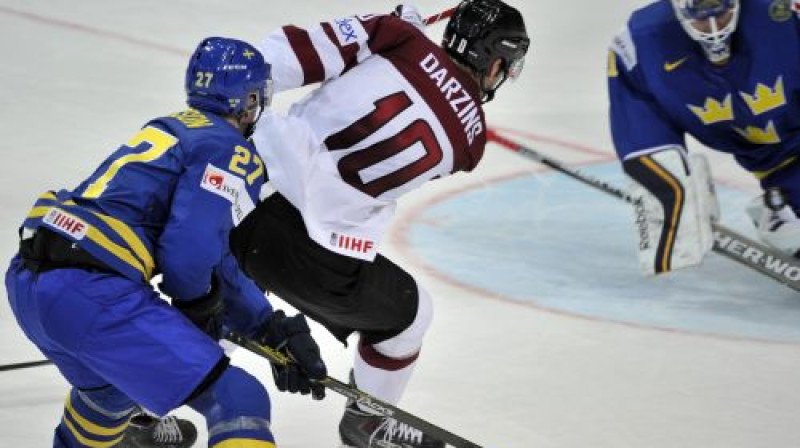 Lauris Dārziņš - vienīgo vārtu guvējs Latvijas izlasē un šī mača labākais spēlētājs
Foto: Romāns Kokšarovs/F64