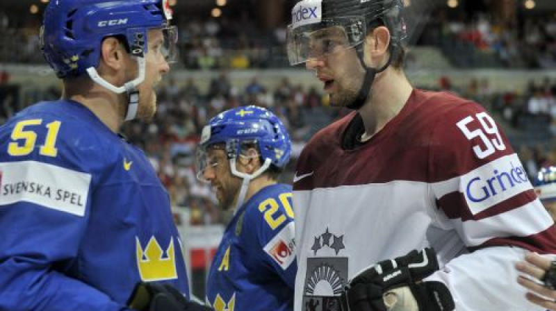 Jūnass Ānelevs un Lauris Bajaruns
Foto: Romāns Kokšarovs/F64