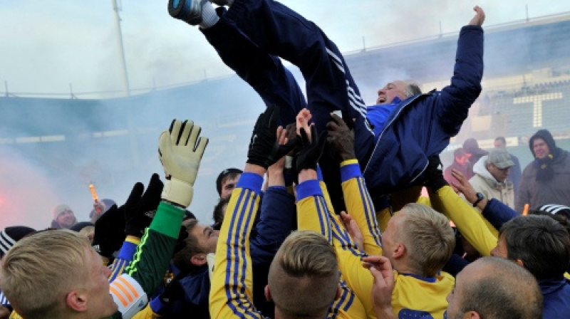 "Ventspils" pēc Virslīgas titula nodrošināšanas 2014.gadā
Foto: Romāns Kokšarovs (f64)