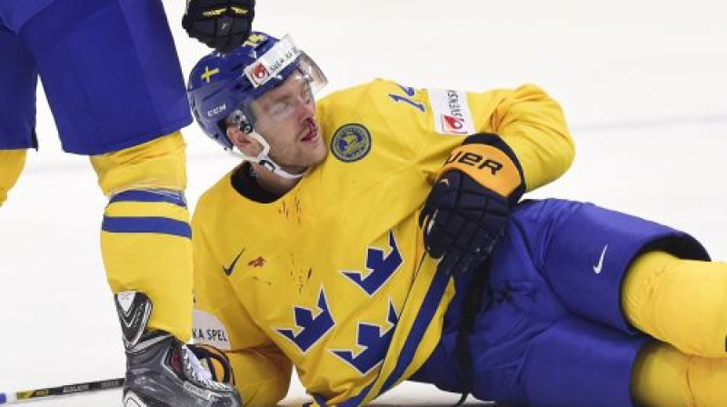 Matiass Ekholms pēc Stefana Dašnera pāridarījuma
Foto: AFP/Scanpix