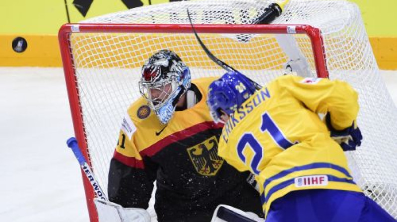 Luī Ēriksons uzbrūk Vācijas vārtiem
Foto: AFP/Scanpix