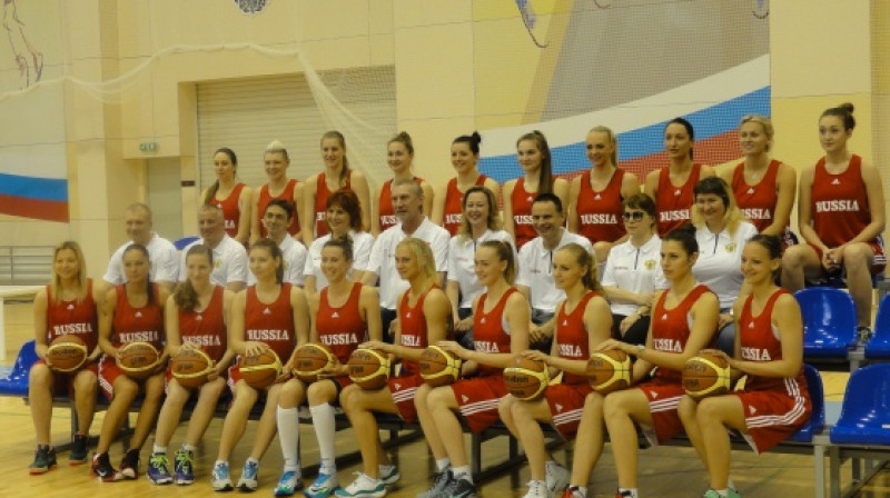 Krievijas valstsvienības kandidātes un izlases personāls
Foto: russiabasket.ru