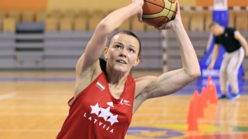 Anete Šteinberga: 11 punkti otrajā puslaikā
Foto: Vilnis Kozlovskis