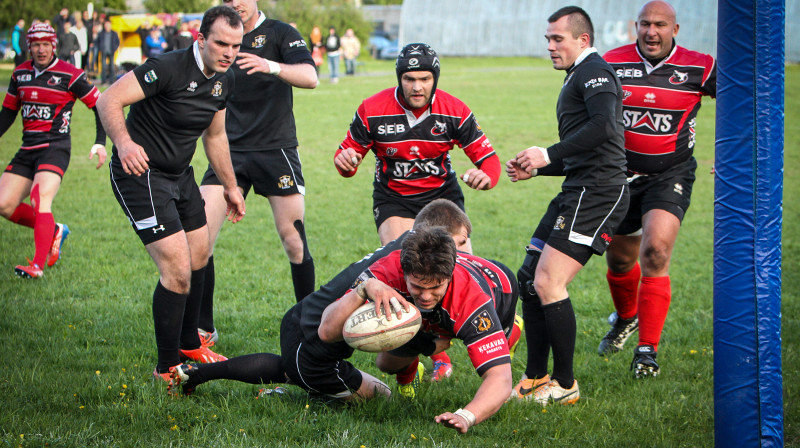 "Miesnieki/Ķekava" veic piezemējumu spēlē ar "Garkalni/Livonia"
Foto: Renārs Buivids (LRF)