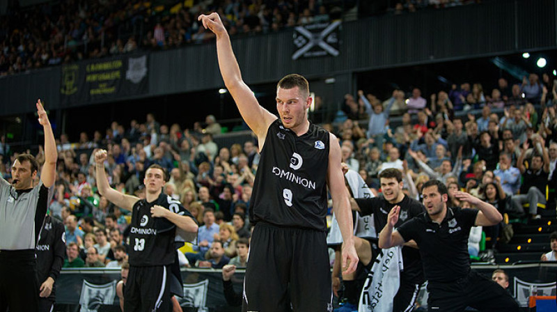 Dairis Bertāns
Foto: acb.com