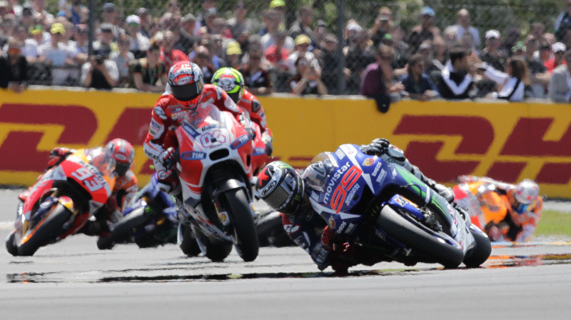 Horhe Lorenso sacīkstes vadībā
Foto: AFP/Scanpix