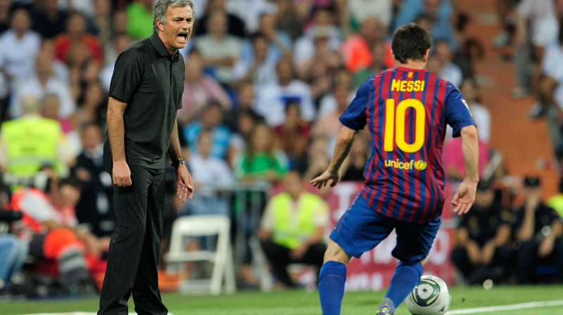 Žuzē Mourinju un Lionels Mesi
Foto: AFP/Scanpix