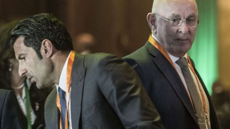 Luišs Figu un Mihaels van Prāgs
Foto: AFP/Scanpix