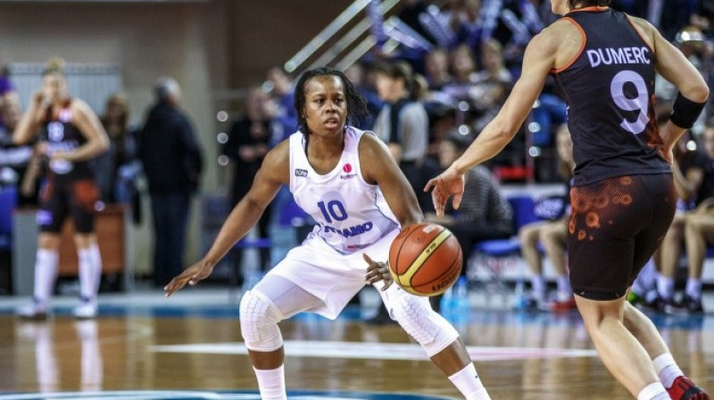 Epifānija Prinsa šosezon spēlēja Gundara Vētras trenētajā Kurskas klubā "Dynamo"
Foto: kursk-basket.ru