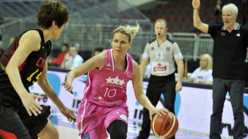 Anete Jēkabsone-Žogota: 18 punktu un Latvijas uzvara spēlē ar Ķīnas izlasi.
Foto: basket.lv