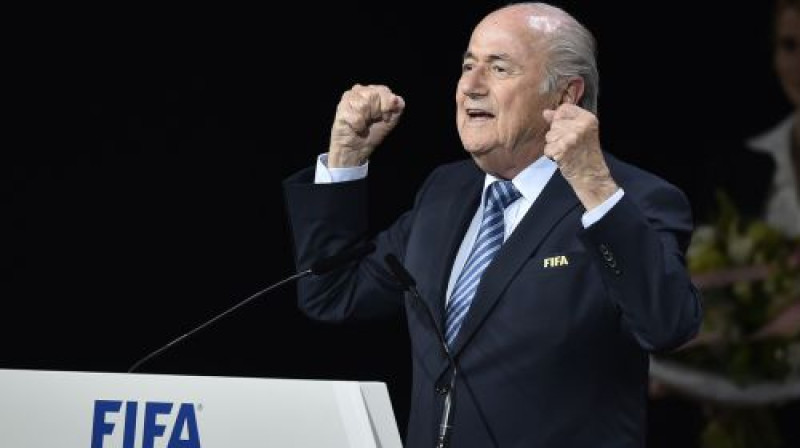 Zeps Blaters sniedz uzrunu pēc pārvēlēšanas FIFA prezidenta amatā
Foto: AFP/Scanpix