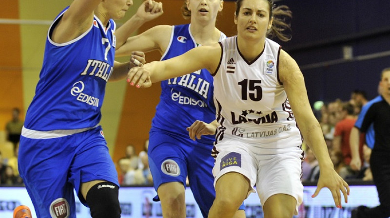 Ieva Krastiņa: pieci punkti un uzvaras grozs pēdējā minūtē
Foto: Romāns Kokšarovs, f64