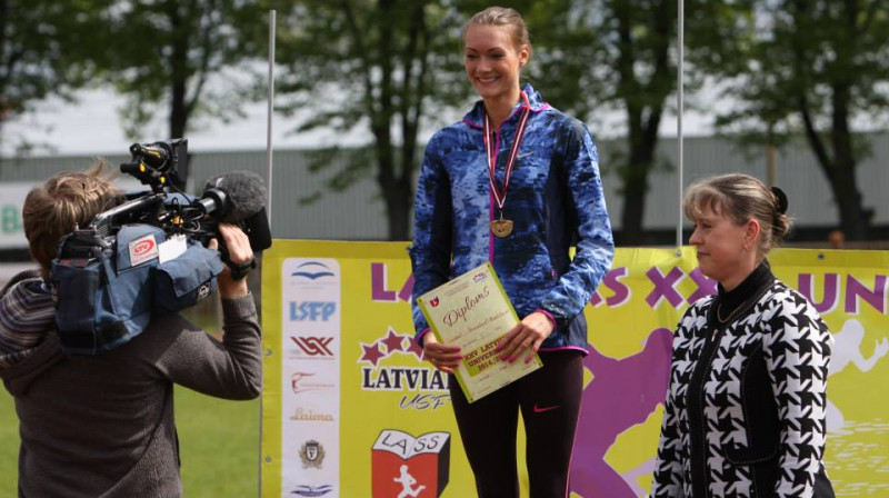 Laura Ikauniece-Admidiņa uzmanības centrā
Foto: Sandra Škutāne, studentusports.lv