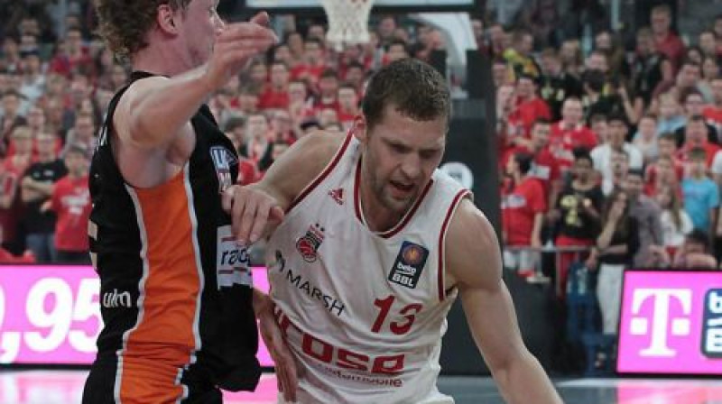 Jānis Strēlnieks
Foto: Brosebaskets.de