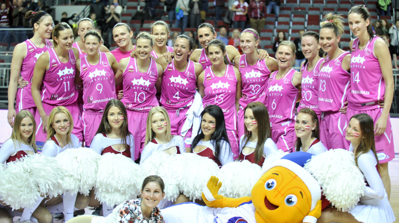 Latvijas sieviešu basketbola izlase
Foto: Romāns Košarovs, F64