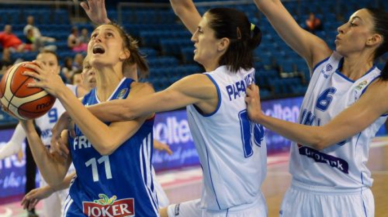 Francijas un Grieķijas izlašu cīņa
Foto: AFP/Scanpix