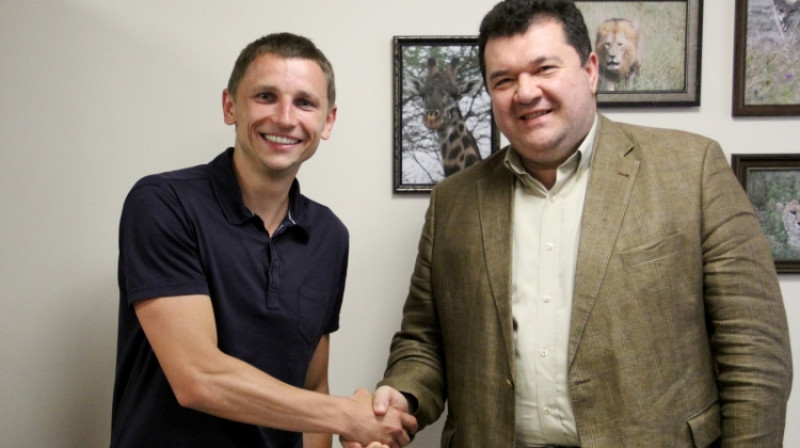 Nikolajs Mazurs un Gors Hečojans
Foto: dynamobasket.com