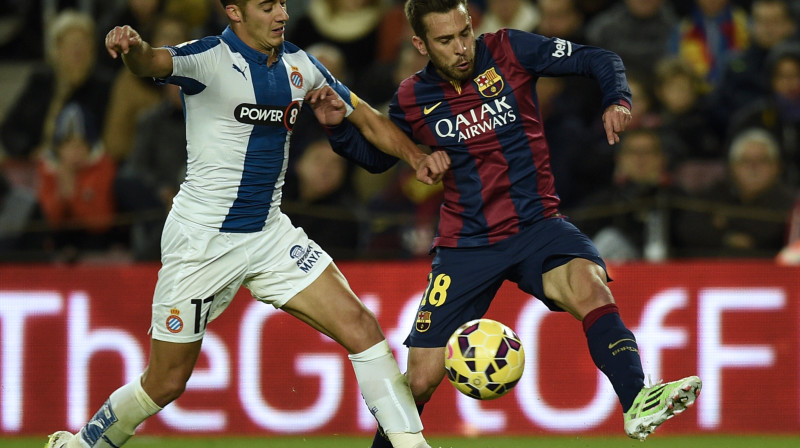 Lukass Vaskess divcīņā ar Žordi Albu
Foto: AFP/Scanpix