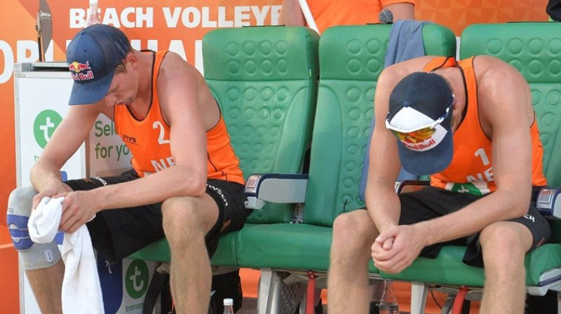 Pasaules čempioni noliek pilnvaras
Foto: FIVB