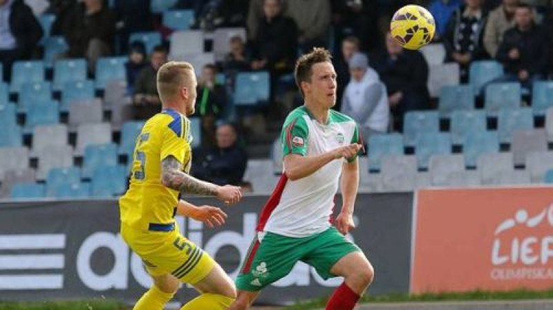 Vitālijs Barinovs un Dāvis Ikaunieks
Foto: Mārtiņš Sīlis/Futbola Virslīga