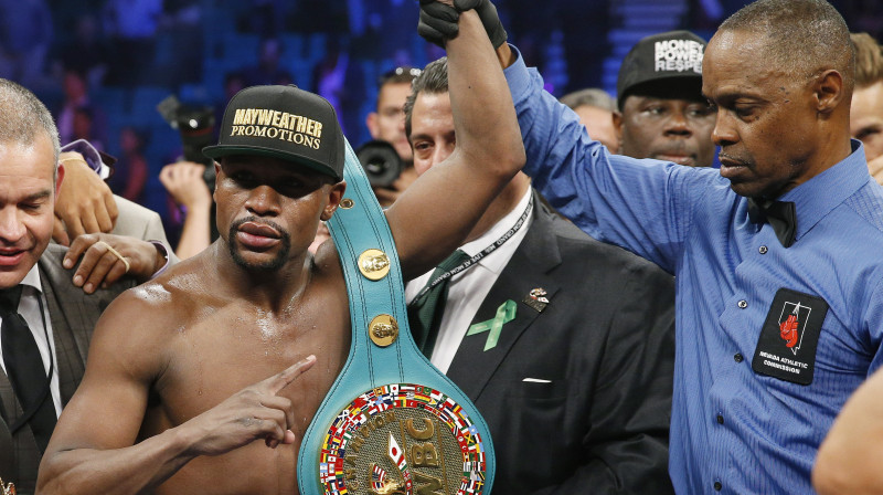 Meivezers ar čempiona jostu
Foto: AP/Scanpix