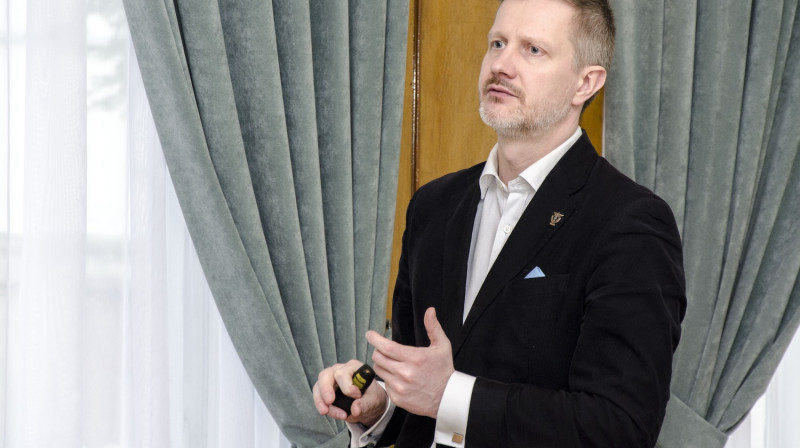 Attēlā: Jānis Endziņš