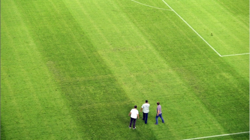 Laukuma zālājs mačā starp Itālijas un Horvātijas izlasēm
Foto: Ivo Cagalj/PIXSELL/Scanpix