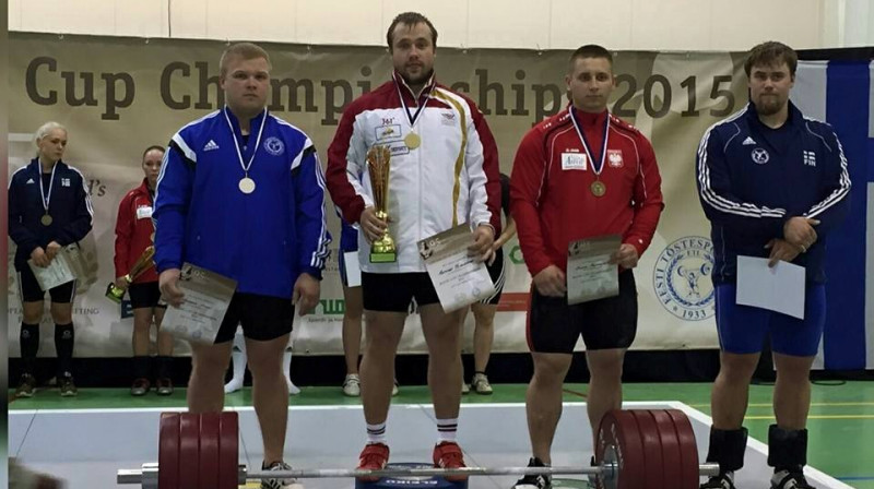 Artūrs Plēsnieks uzvar Baltijas kausā 
Foto: Latvijas Svarcelšanas federācija